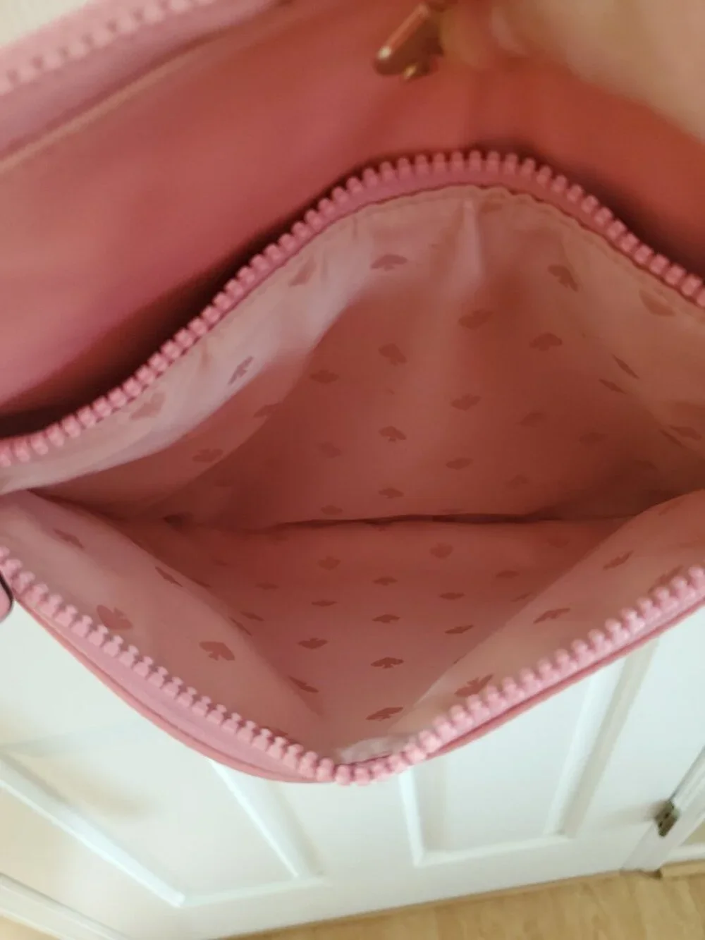 KATE SPADE Jae Flat Nylon Crossbody Bag Pink Leather Strap in Pink
